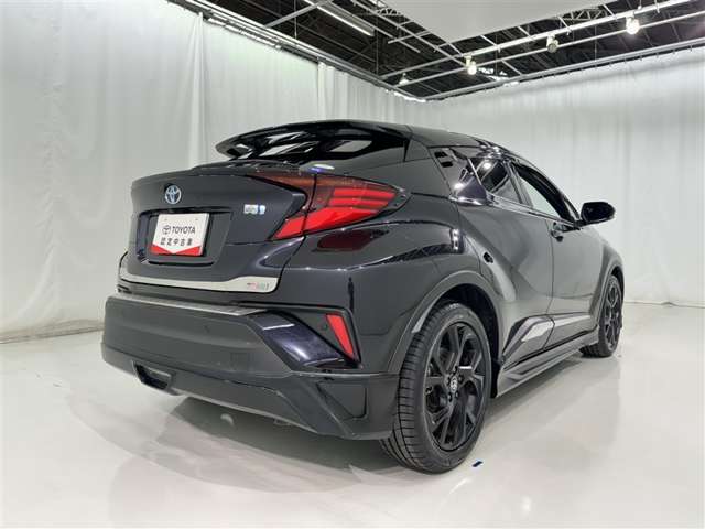 Toyota C-HR 7