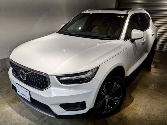Volvo XC40 4