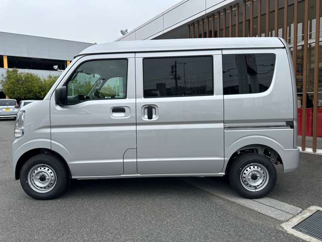 Suzuki Every 12