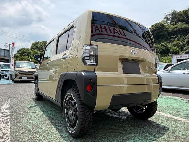 Daihatsu Taft 8