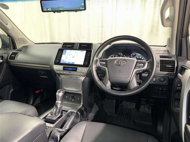 Toyota Land Cruiser Prado 2