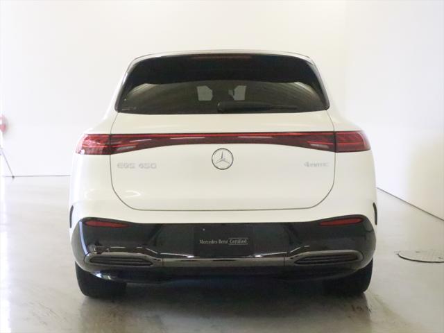Mercedes-Benz EQS SUV 3