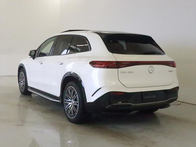 Mercedes-Benz EQS SUV 4