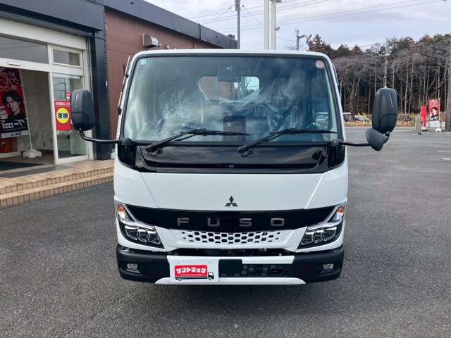 Mitsubishi Fuso Canter 2