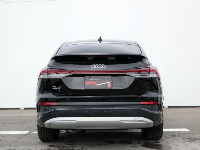 Audi Q4 Sportback e-tron 5