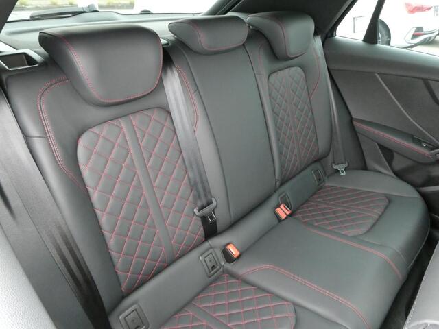 Audi SQ2 10