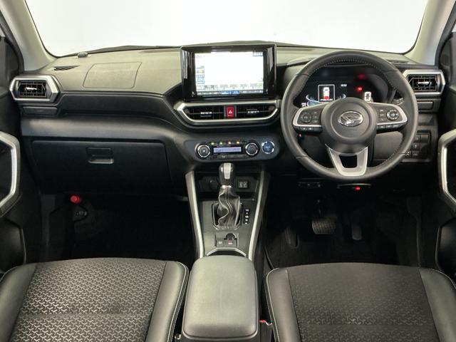 Daihatsu Rocky 4