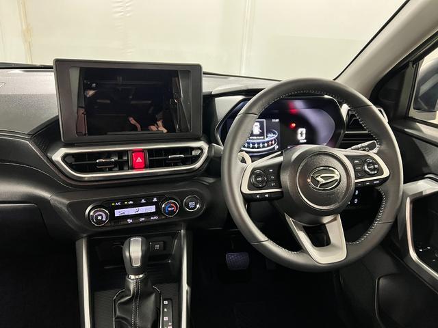 Daihatsu Rocky 5
