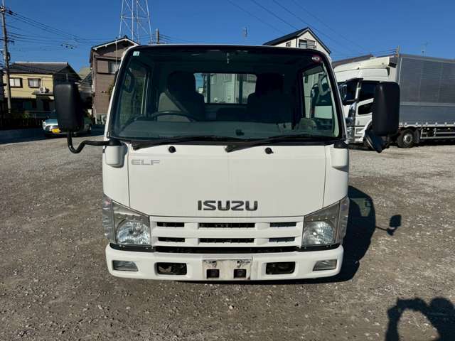 Isuzu Elf 3