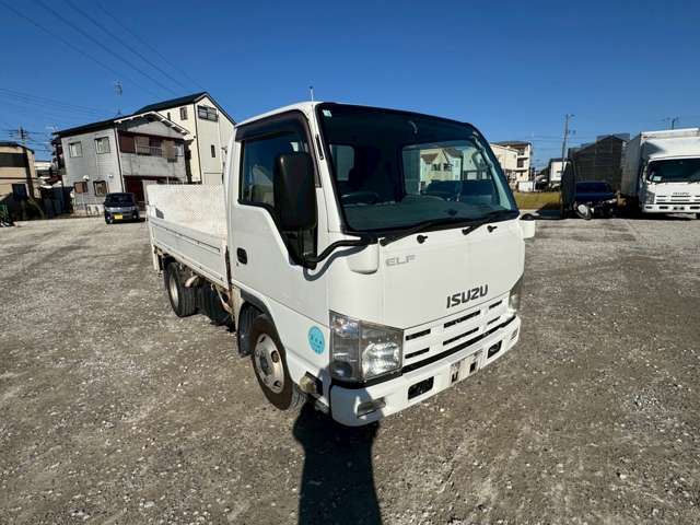 Isuzu Elf 4