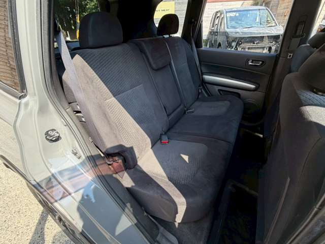 Nissan X-Trail 7