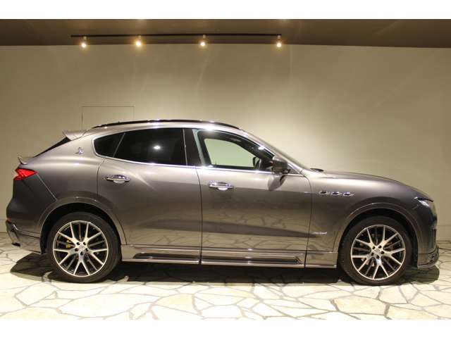 Maserati Levante 11