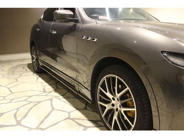 Maserati Levante 9