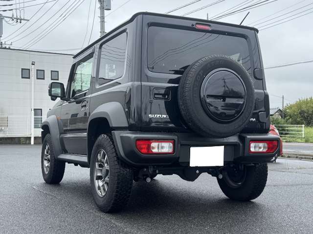 Suzuki Jimny Sierra 4