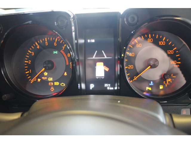 Suzuki Jimny 12
