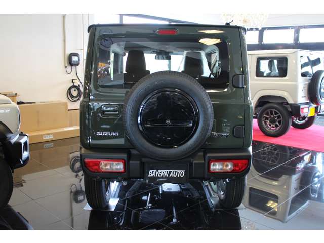 Suzuki Jimny 4