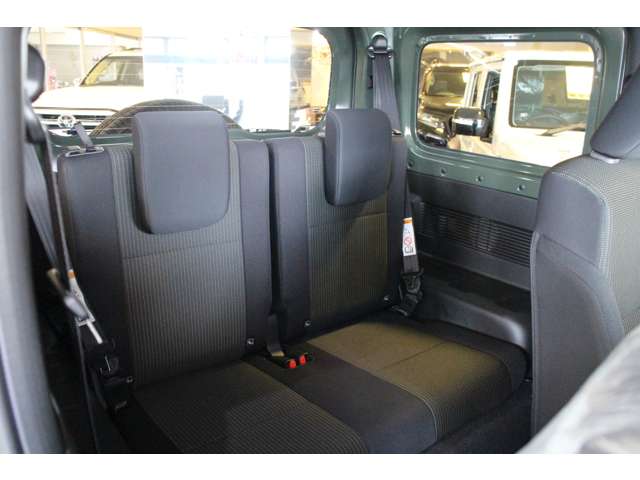 Suzuki Jimny 7