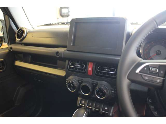 Suzuki Jimny 9