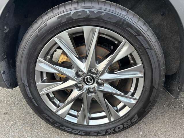 Mazda CX-8 11