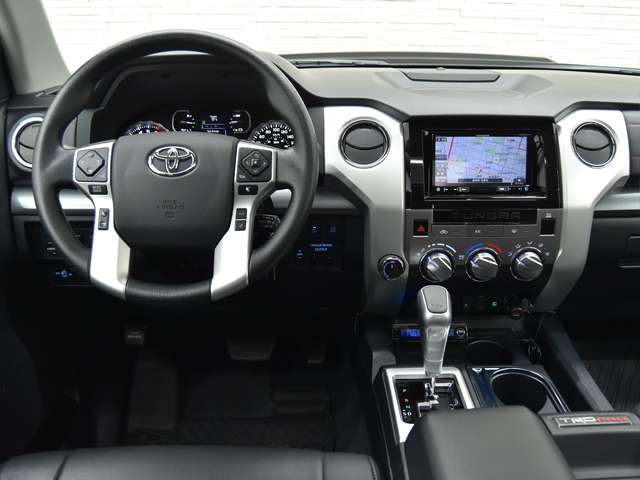 Toyota Tundra 9
