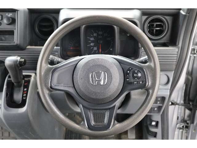 Honda N-VAN 6