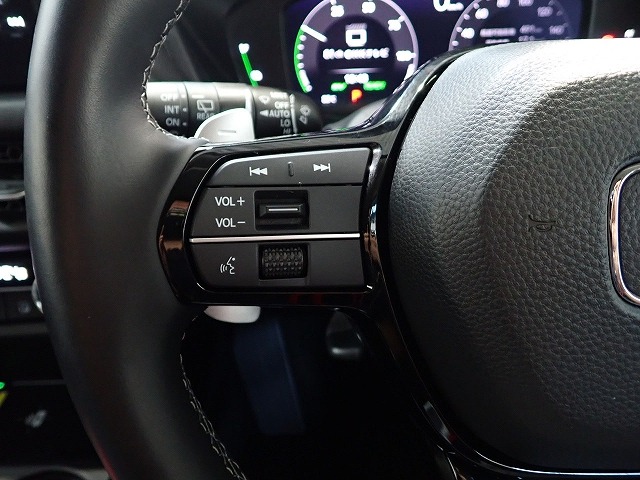 Honda ZR-V 10