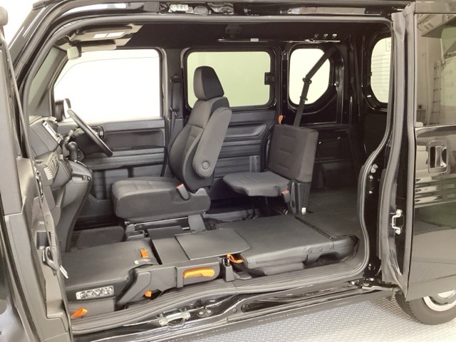 Honda N-VAN 2