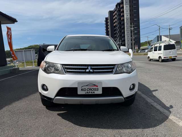 Mitsubishi Outlander 3