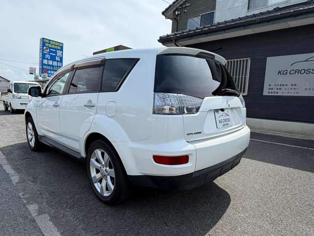 Mitsubishi Outlander 6