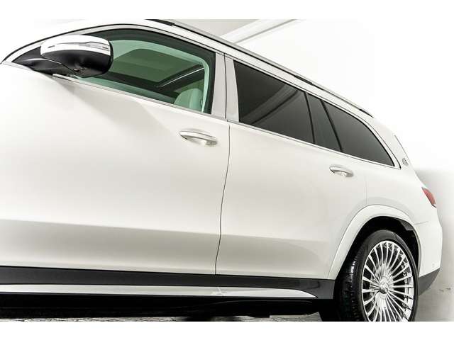 Mercedes-Benz GLS 12