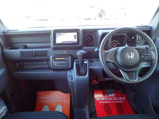 Honda N-VAN 9