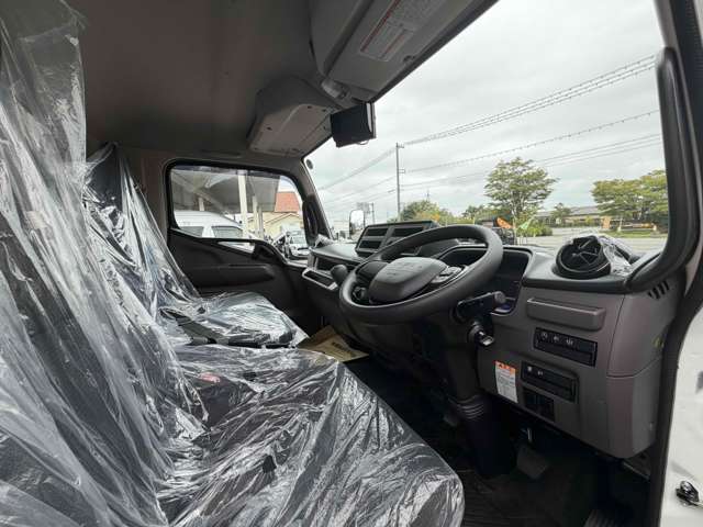 Mitsubishi Fuso Canter 11
