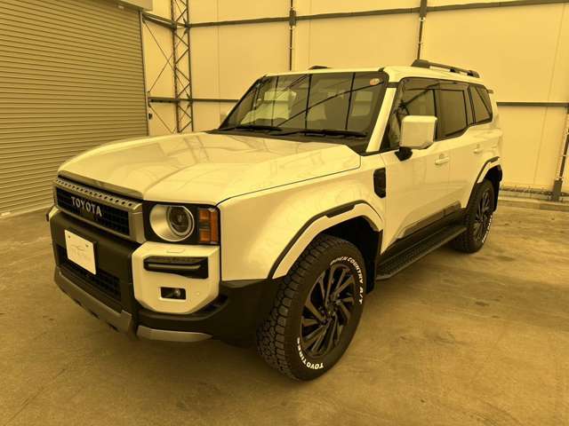 Toyota Land Cruiser 250 4