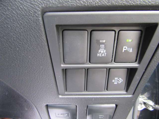 Toyota Hilux 11