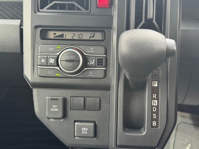 Daihatsu Taft 6