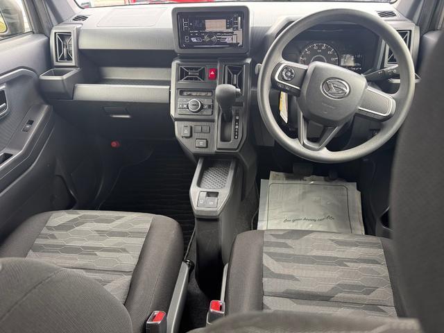 Daihatsu Taft 10