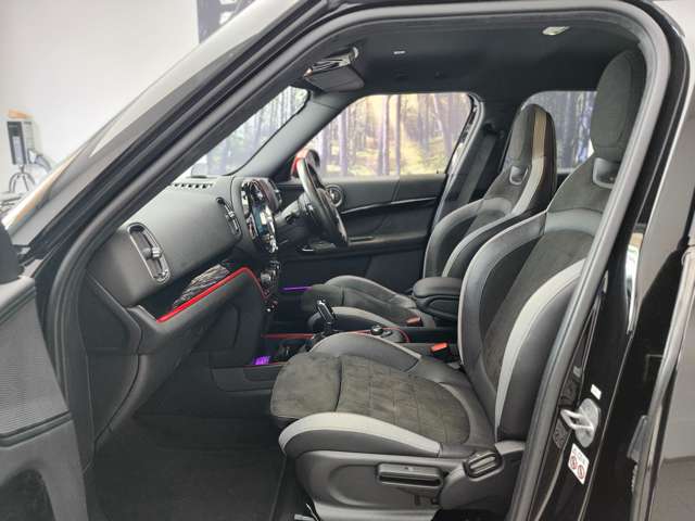 MINI Crossover 5