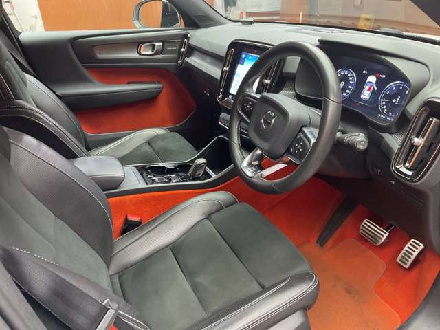 Volvo XC40 5