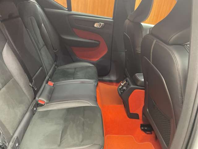Volvo XC40 7