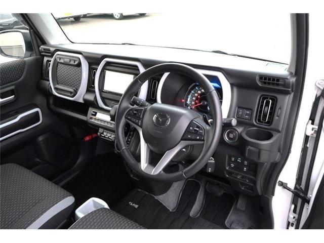 Mazda Flair Crossover 11