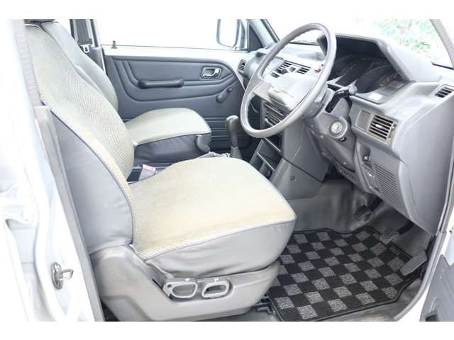 Mitsubishi Pajero 12