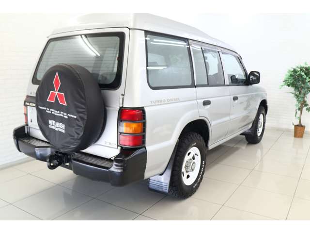 Mitsubishi Pajero 3