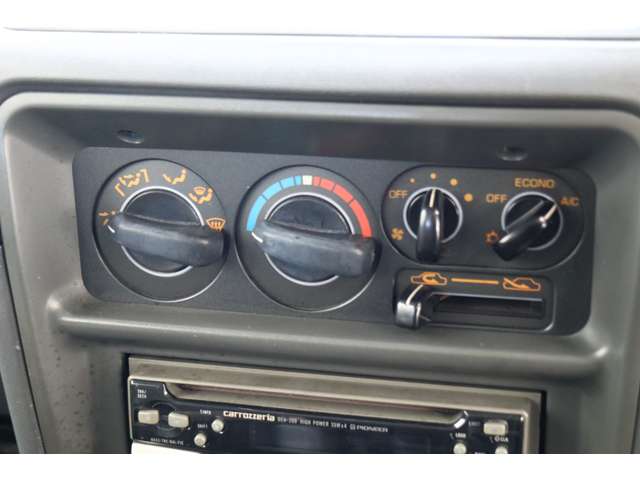 Mitsubishi Pajero 9