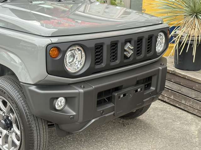 Suzuki Jimny 12