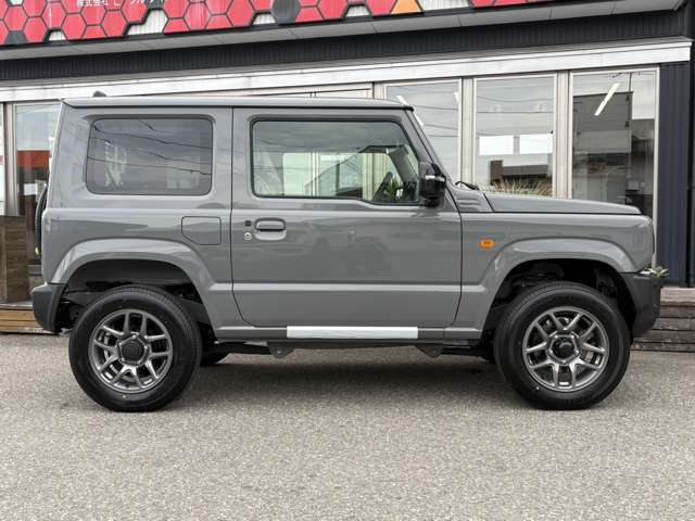 Suzuki Jimny 8