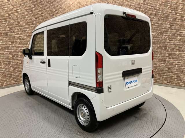 Honda N-VAN 11
