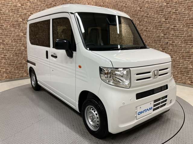 Honda N-VAN 8