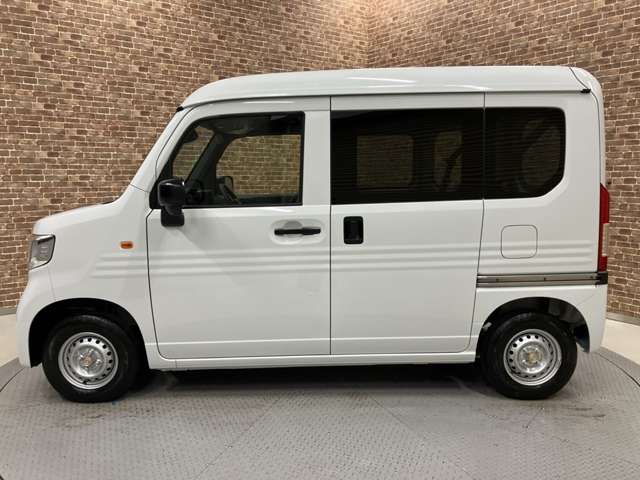 Honda N-VAN 10