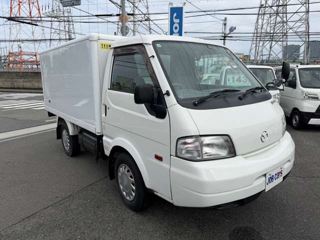 Mazda Bongo Truck 3