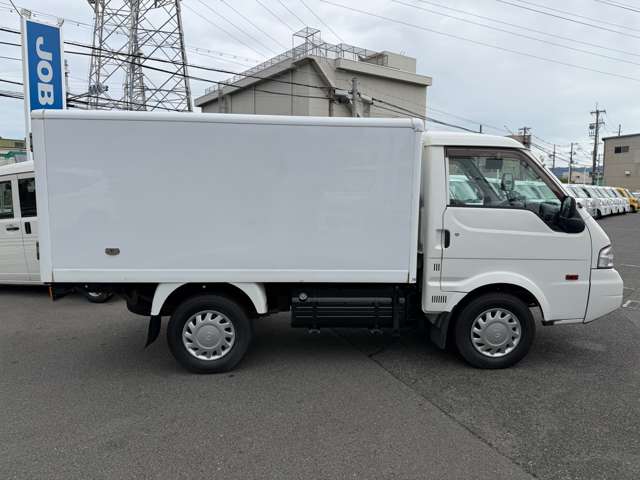 Mazda Bongo Truck 6